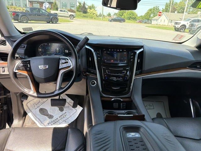 2017 Cadillac Escalade 4WD Luxury