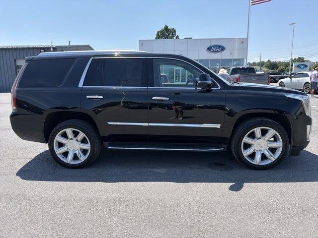 2017 Cadillac Escalade 4WD Luxury