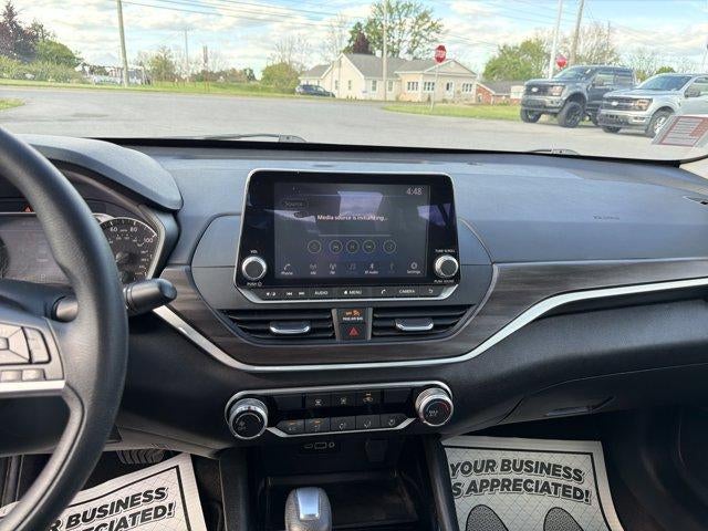 2024 Nissan Altima 2.5 SV Sedan