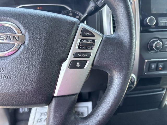 2021 Nissan Titan 4x4 Crew Cab SV