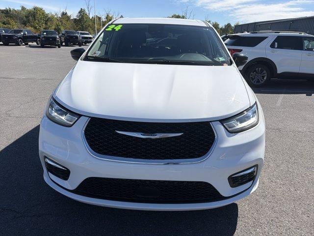 2024 Chrysler Pacifica Hybrid Select FWD
