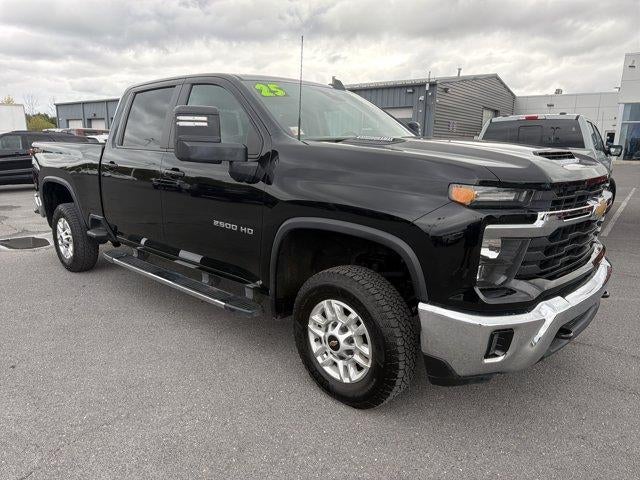 2025 Chevrolet Silverado 2500 HD Crew Cab Standard Box 4-Wheel Drive LT