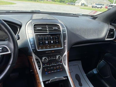 2019 Lincoln Nautilus Reserve AWD
