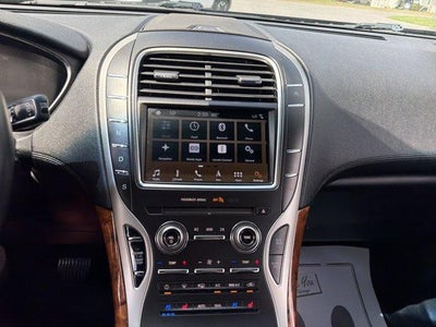 2019 Lincoln Nautilus Reserve AWD