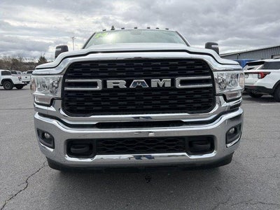 2024 RAM 3500 Big Horn 4x4 Crew Cab 8' Box