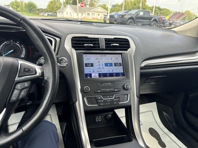 2020 Ford Fusion SEL FWD