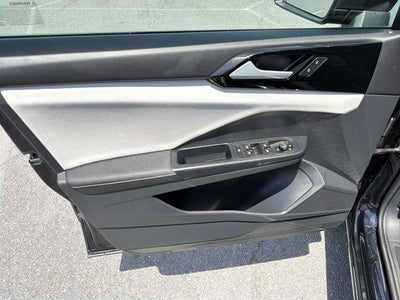2025 Volkswagen Taos S 4MOTION