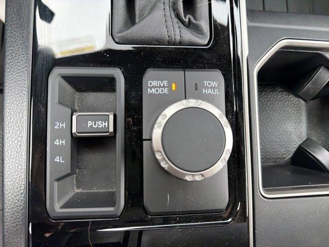 2025 Toyota Tundra 4WD 4WD SR5 CrewMax 5.5' Bed (SE)