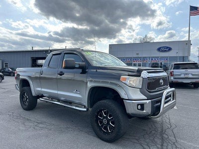 2014 Toyota Tundra 4WD Truck 4WD Double Cab Standard Bed 4.6L V8 SR5 (Natl)