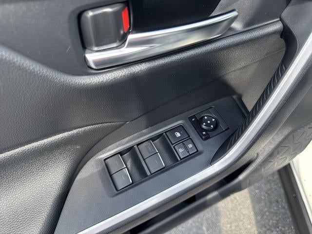 2022 Toyota RAV4 Prime SE (Natl)