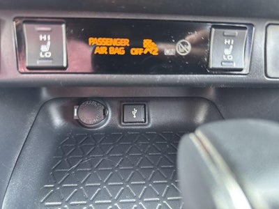 2022 Toyota RAV4 Prime SE (Natl)
