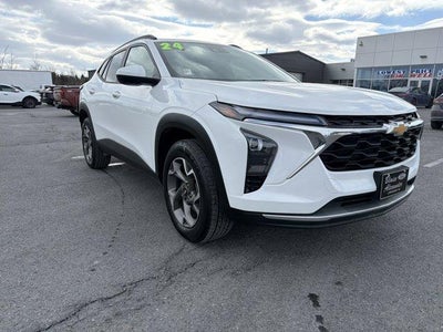 2025 Chevrolet Trax FWD 4dr LT