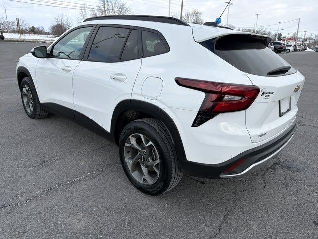 2025 Chevrolet Trax FWD 4dr LT