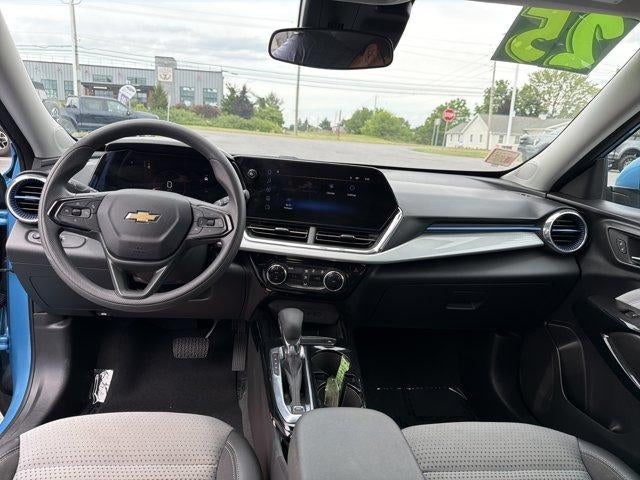 2025 Chevrolet Trax FWD 4dr LT