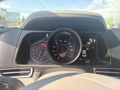 2023 Hyundai ELANTRA SEL IVT