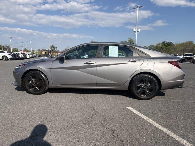 2023 Hyundai ELANTRA SEL IVT