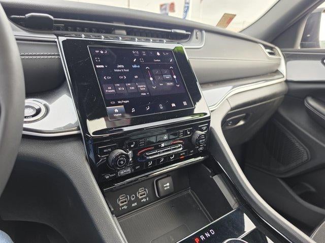 2023 Jeep Grand Cherokee Altitude 4x4