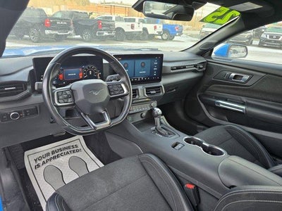 2025 Ford Mustang GT Fastback