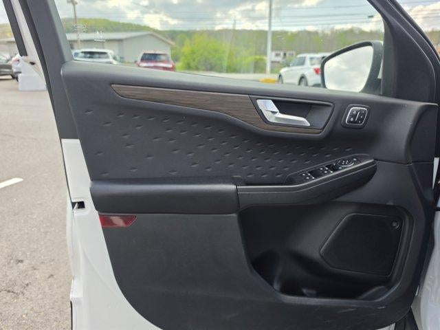 2020 Ford Escape Titanium AWD