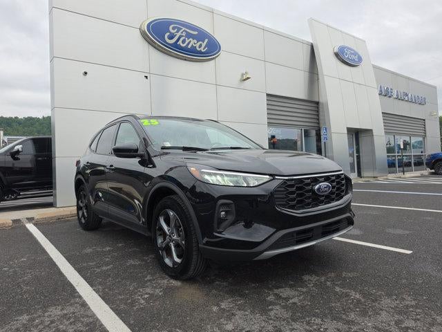 2025 Ford Escape ST-Line Select AWD