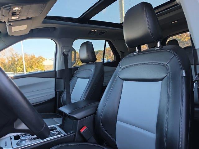 2023 Ford Explorer XLT 4WD