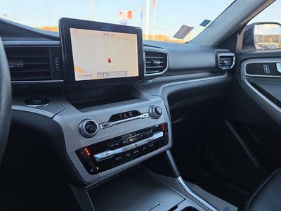 2023 Ford Explorer XLT 4WD