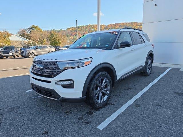 2023 Ford Explorer XLT 4WD