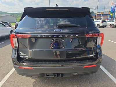2025 Ford Explorer Active 4WD