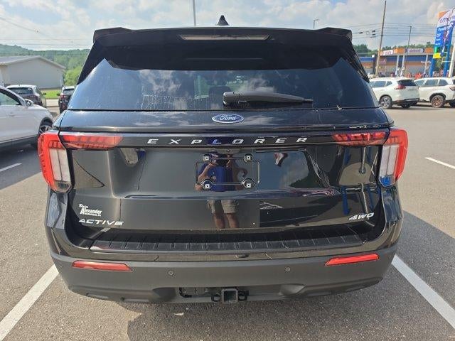 2025 Ford Explorer Active 4WD