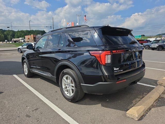 2025 Ford Explorer Active 4WD
