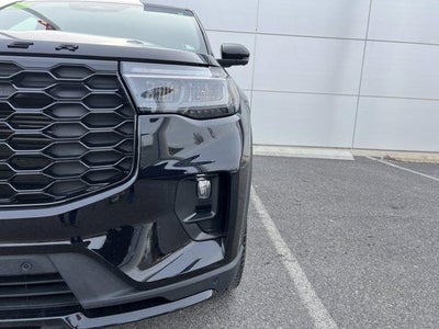 2025 Ford Explorer ST-Line 4WD