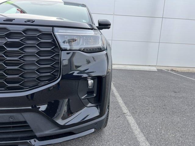 2025 Ford Explorer ST-Line 4WD