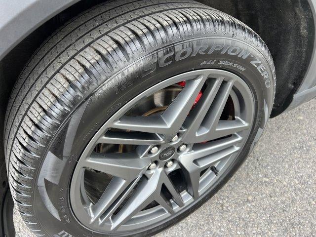 2025 Ford Explorer ST-Line 4WD