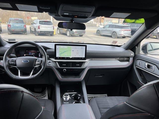 2025 Ford Explorer ST-Line 4WD