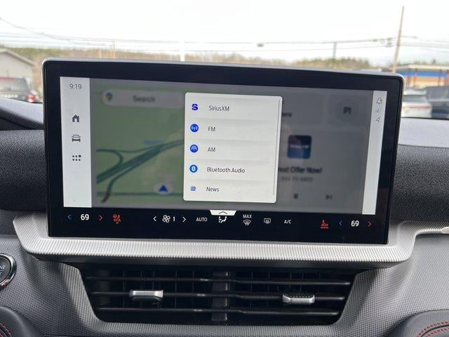 2025 Ford Explorer ST-Line 4WD