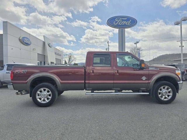 2016 Ford Super Duty F-350 SRW 4WD Crew Cab 6-3/4 Ft Box Lariat