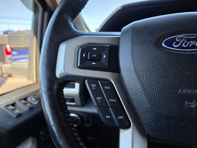 2019 Ford Super Duty F-350 DRW LARIAT 4WD Crew Cab 8' Box
