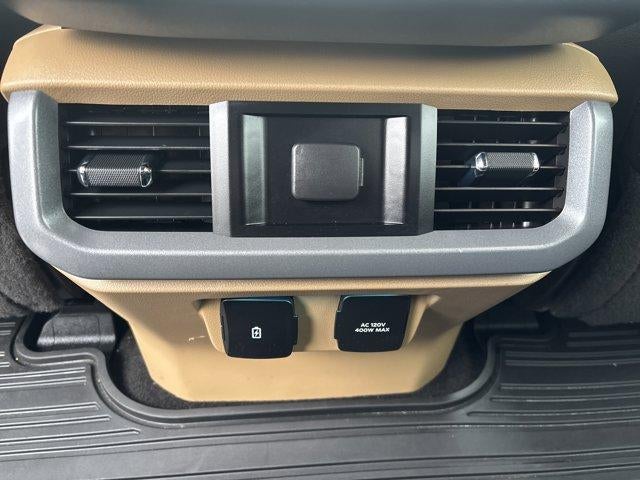 2023 Ford F-150 LARIAT 4WD SuperCrew 5.5' Box