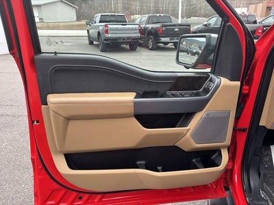 2023 Ford F-150 LARIAT 4WD SuperCrew 5.5' Box