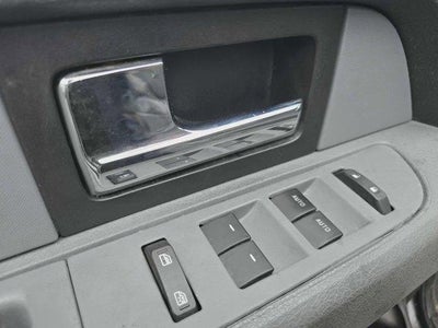 2014 Ford F-150 4WD SuperCrew 5-1/2 Ft Box XLT