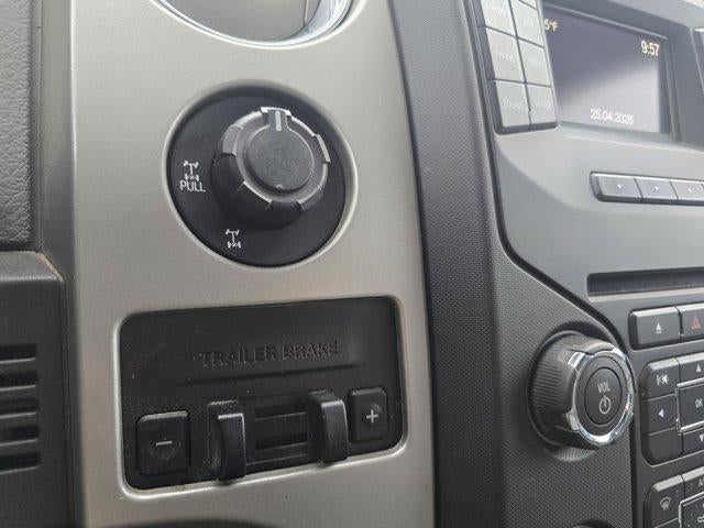 2014 Ford F-150 4WD SuperCrew 5-1/2 Ft Box XLT