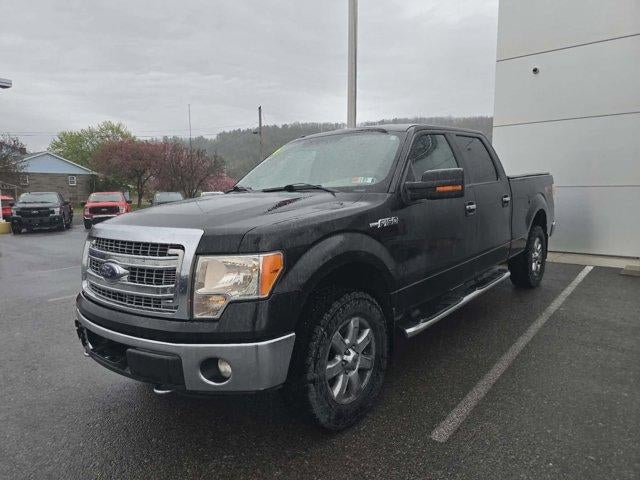 2014 Ford F-150 4WD SuperCrew 5-1/2 Ft Box XLT