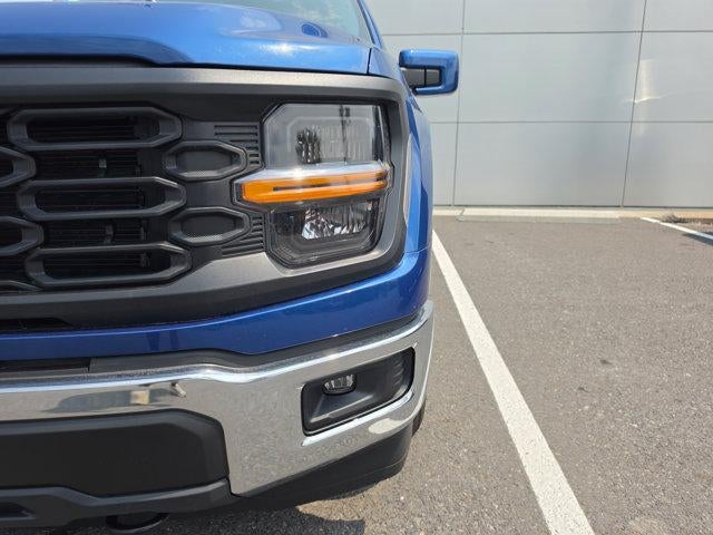 2025 Ford F-150 XL 4WD Reg Cab 8' Box