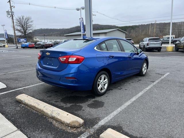 2017 Chevrolet Cruze Sedan LT (Automatic)