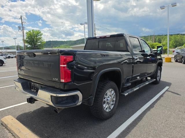2024 Chevrolet Silverado 2500 HD Crew Cab Standard Box 4-Wheel Drive LTZ
