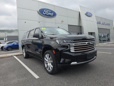 2024 Chevrolet Suburban 4WD High Country