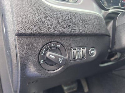 2019 Dodge Charger SXT AWD