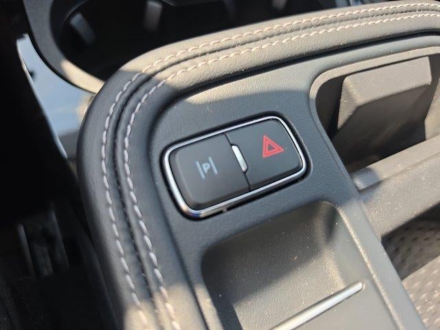 2025 Ford Mustang Mach-E Premium AWD