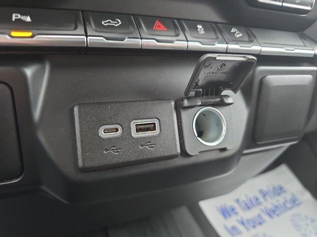 2022 GMC Sierra 1500 Limited Crew Cab Short Box 4-Wheel Drive Elevation 3SB