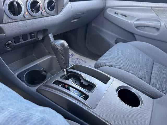 2011 Toyota Tacoma 4WD Double Cab Short Bed V6 Automatic (Natl)